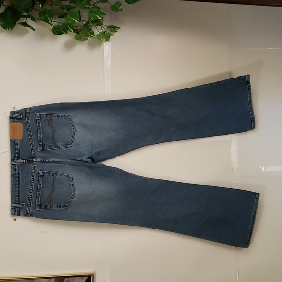 AE Outfitters 90's Bootcut Jean's - Picture 6 of 6